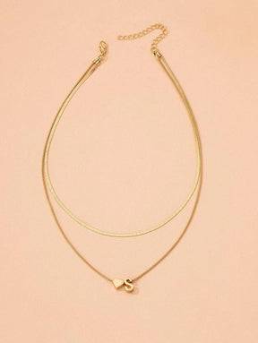 Colar Duplo Elegante – Corrente Lisa com Coração e Letra