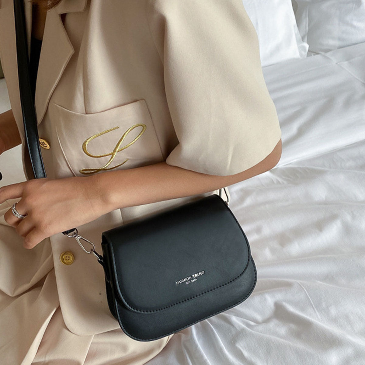 Bolsa Feminina Texturizada – Pequena, Versátil e Elegante