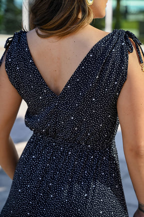 Vestido Casual Curto Emma - Estampa Poá com Estrelinhas Preto e Branco