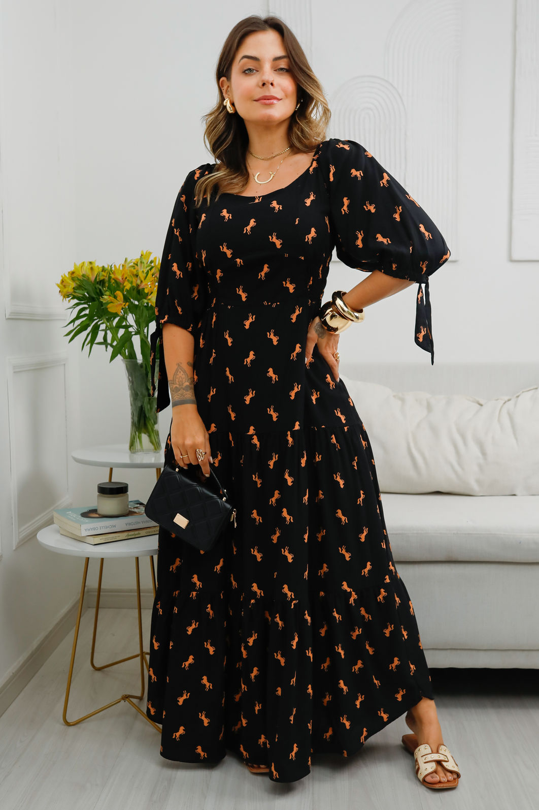 Vestido Letícia - Tecido Plano de Viscose com Forro - Estampa Azul e Branco