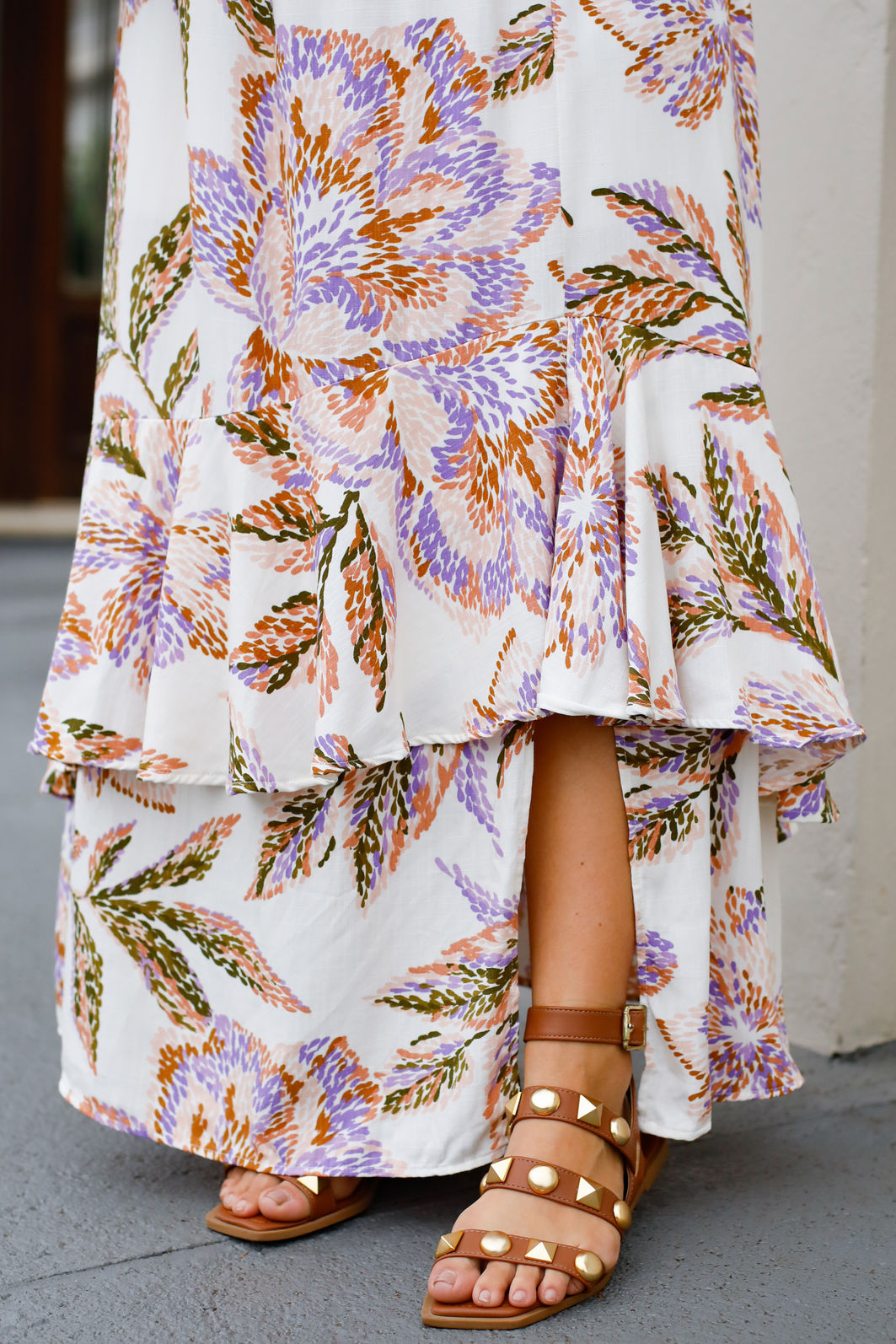 Vestido Maria Flor - Tecido Plano de Viscose Sarjada - Estampa Floral Artístico Fundo Off White